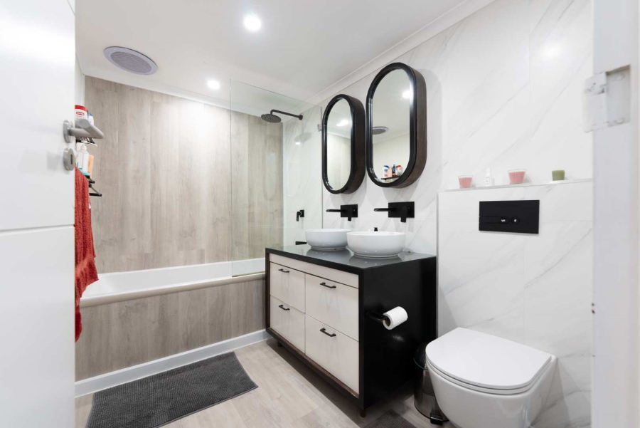 To Let 3 Bedroom Property for Rent in Camps Bay Western Cape